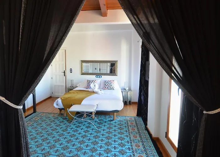 Villa House&cave Parking And Terrace, In The Granada